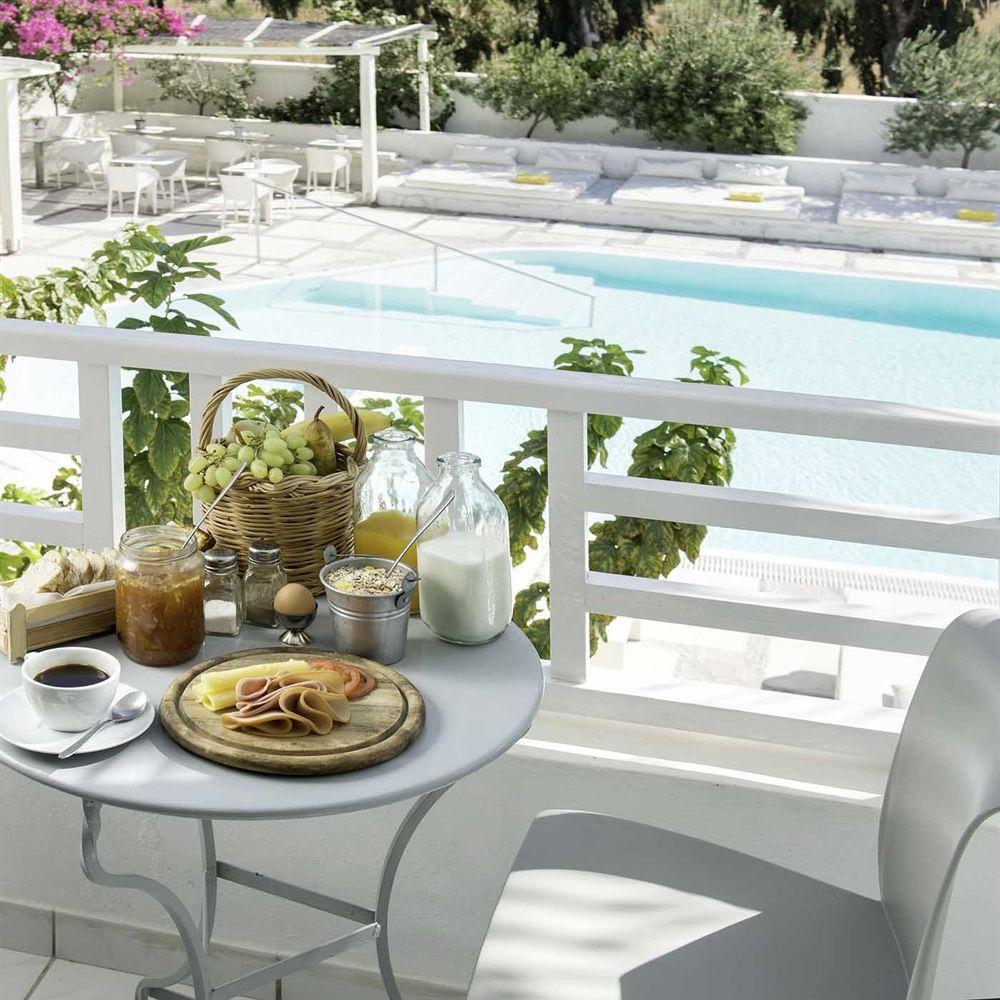 Kamári Hotel 28 מראה חיצוני תמונה