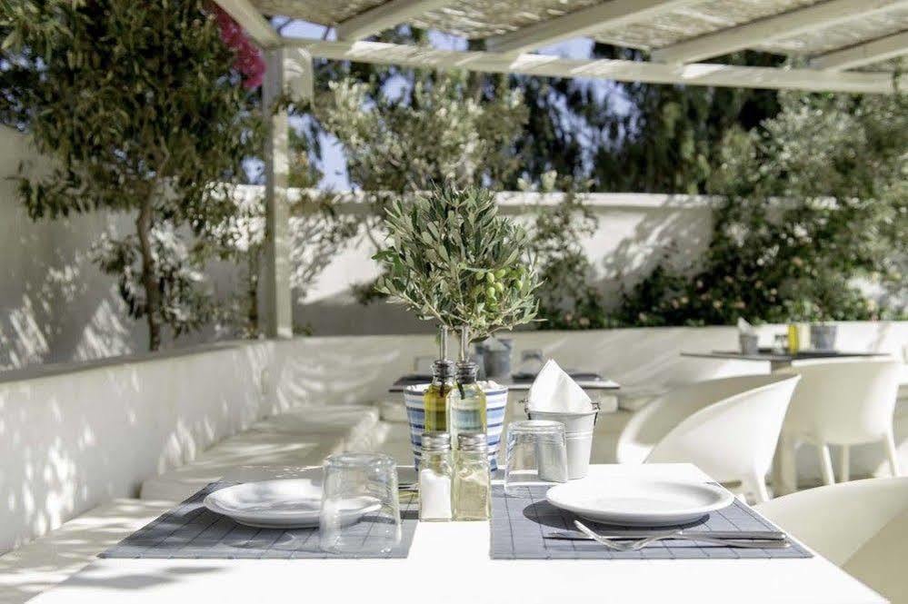 Kamári Hotel 28 מראה חיצוני תמונה